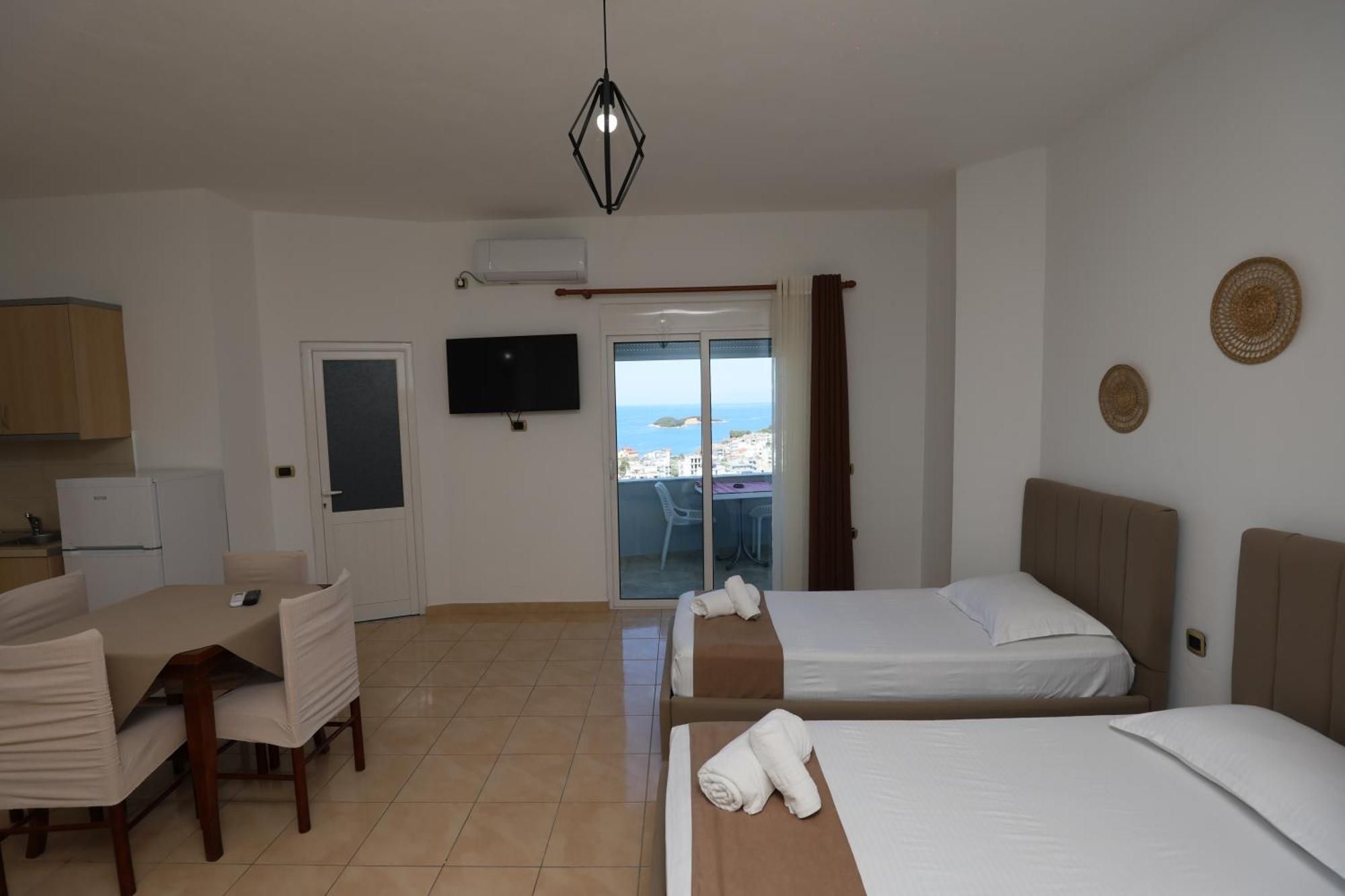 Michelle Apartments Ksamil Extérieur photo