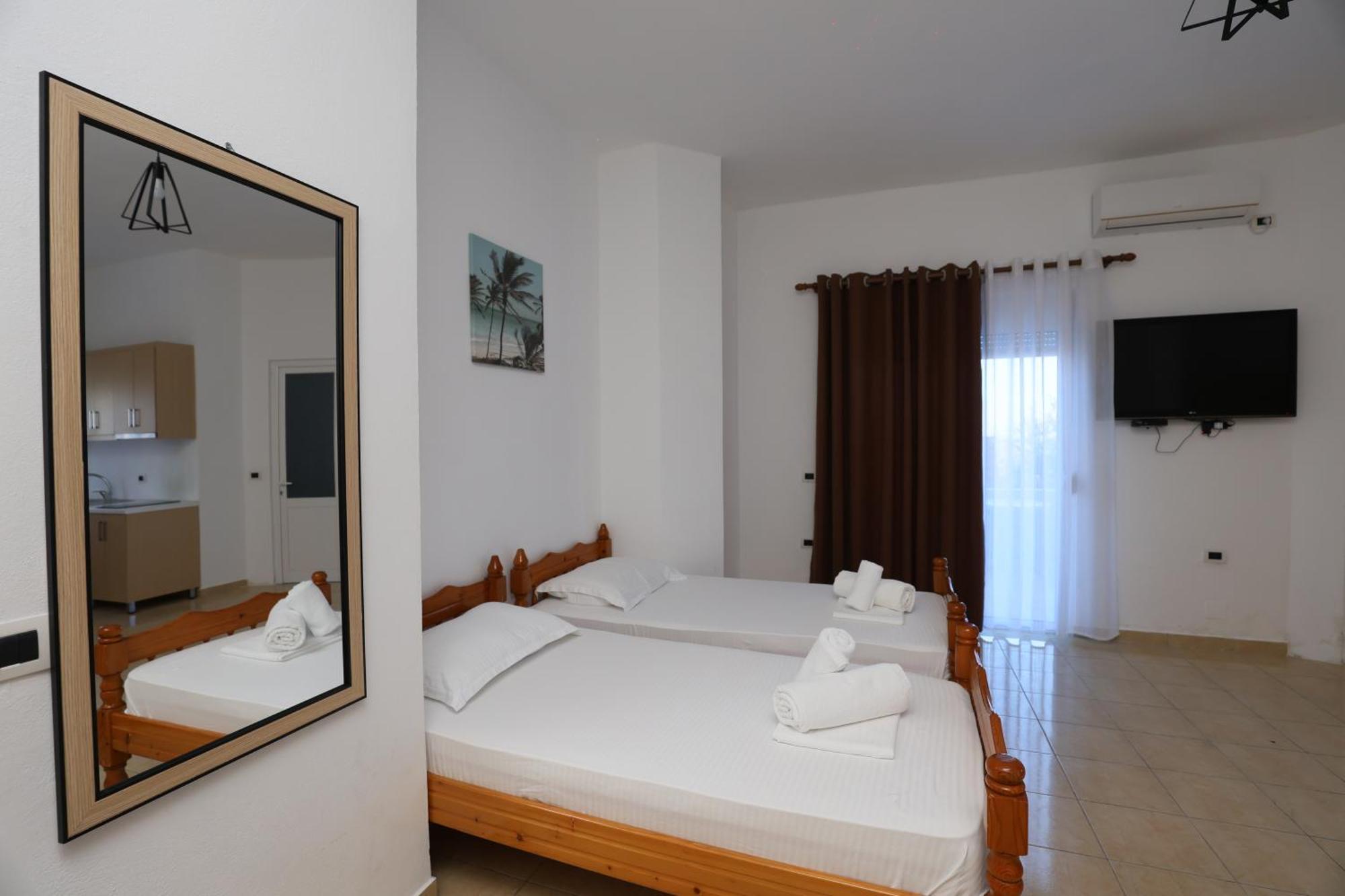 Michelle Apartments Ksamil Extérieur photo