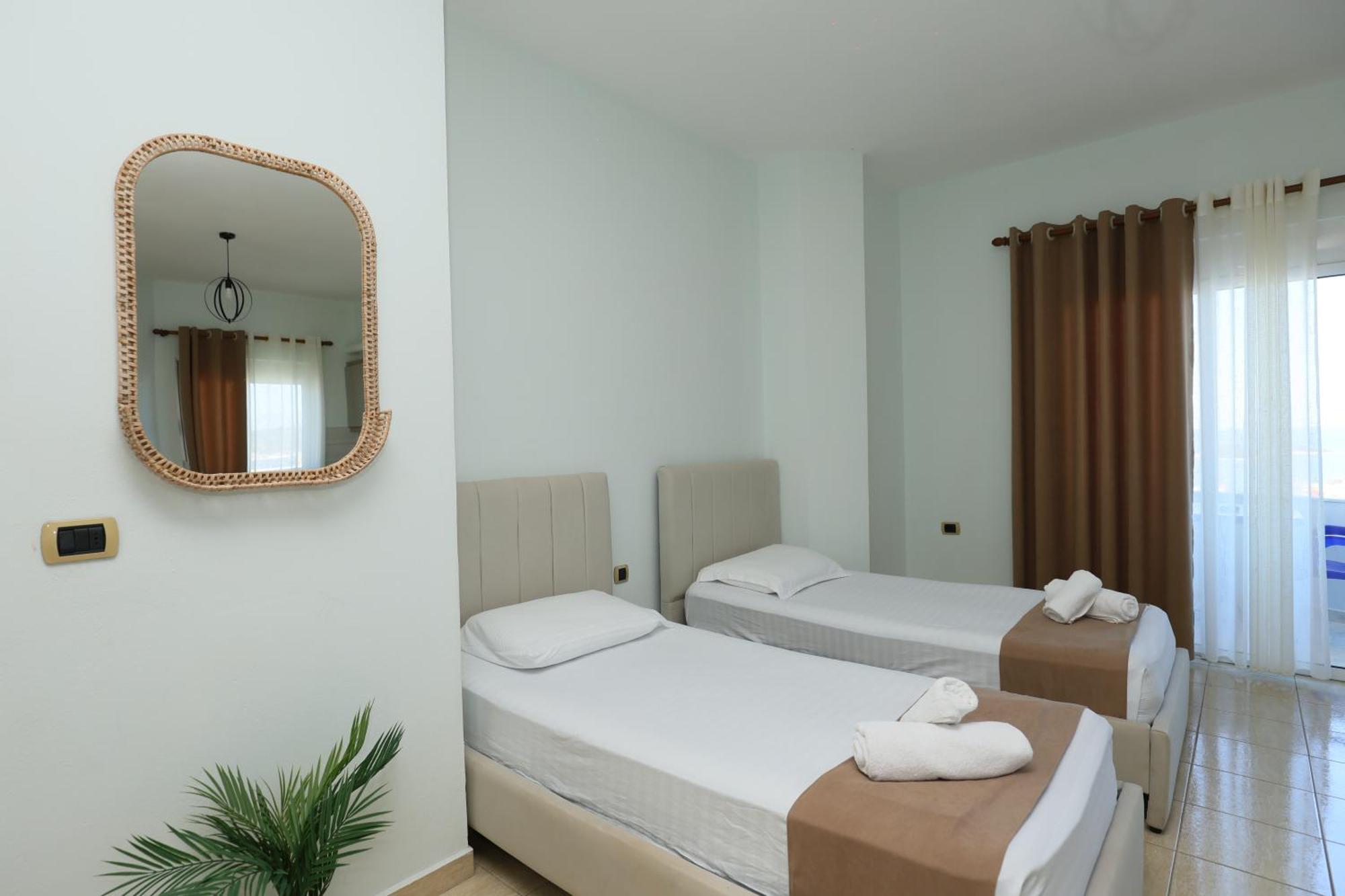 Michelle Apartments Ksamil Extérieur photo
