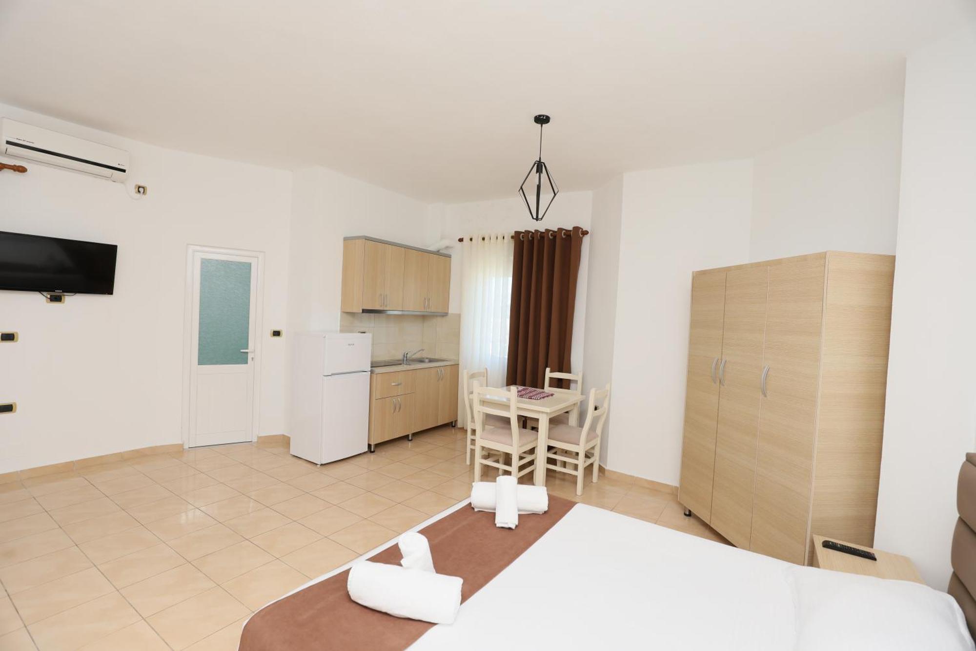 Michelle Apartments Ksamil Extérieur photo