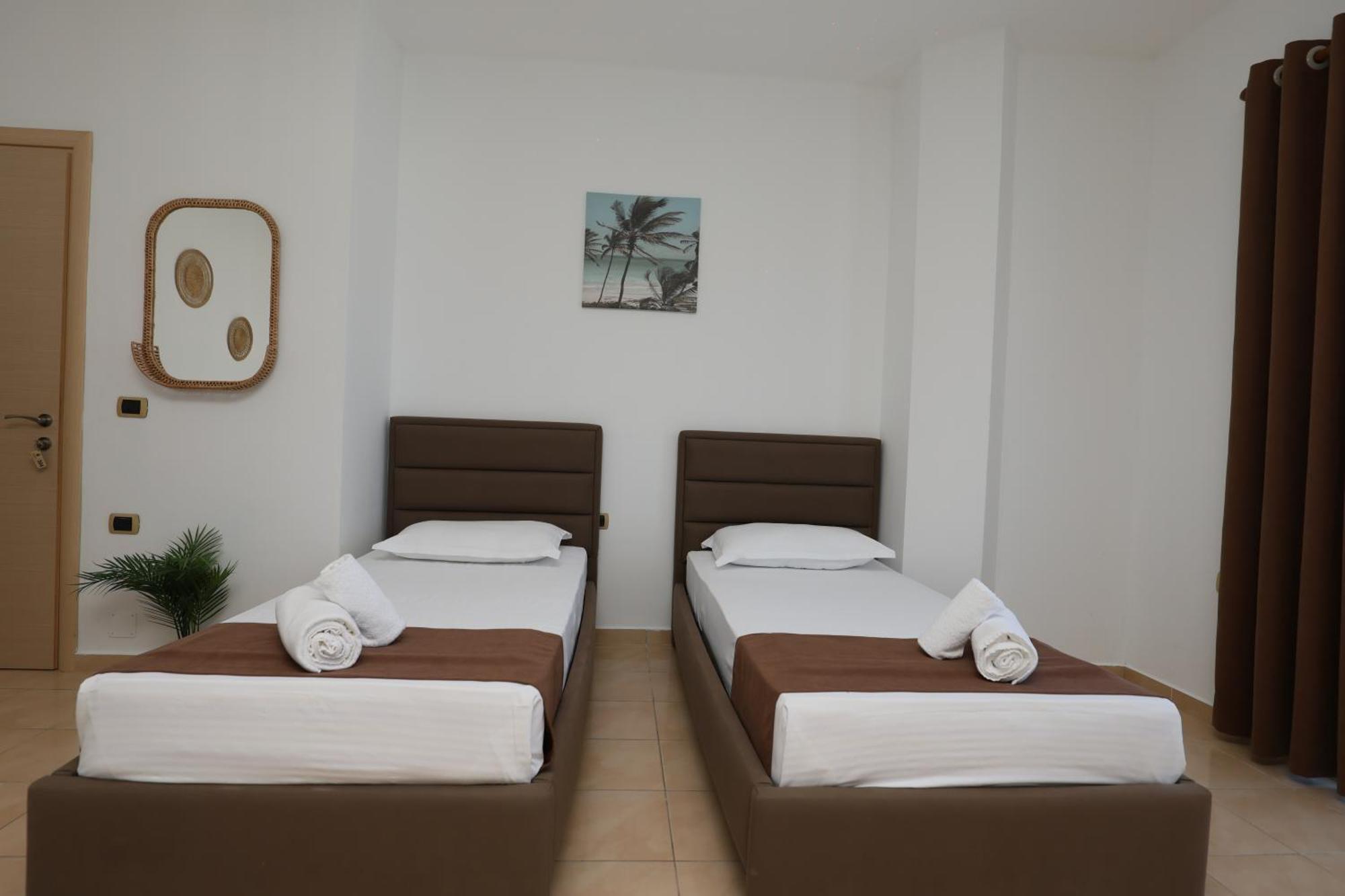 Michelle Apartments Ksamil Extérieur photo