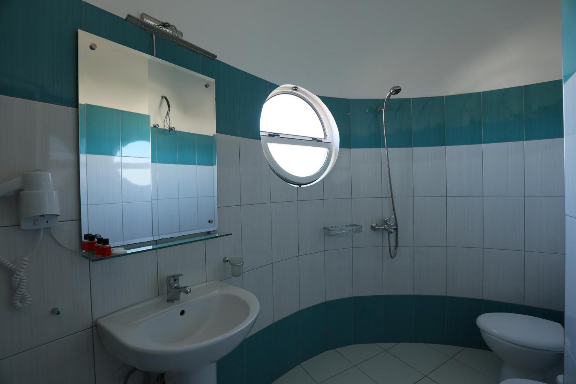 Michelle Apartments Ksamil Extérieur photo