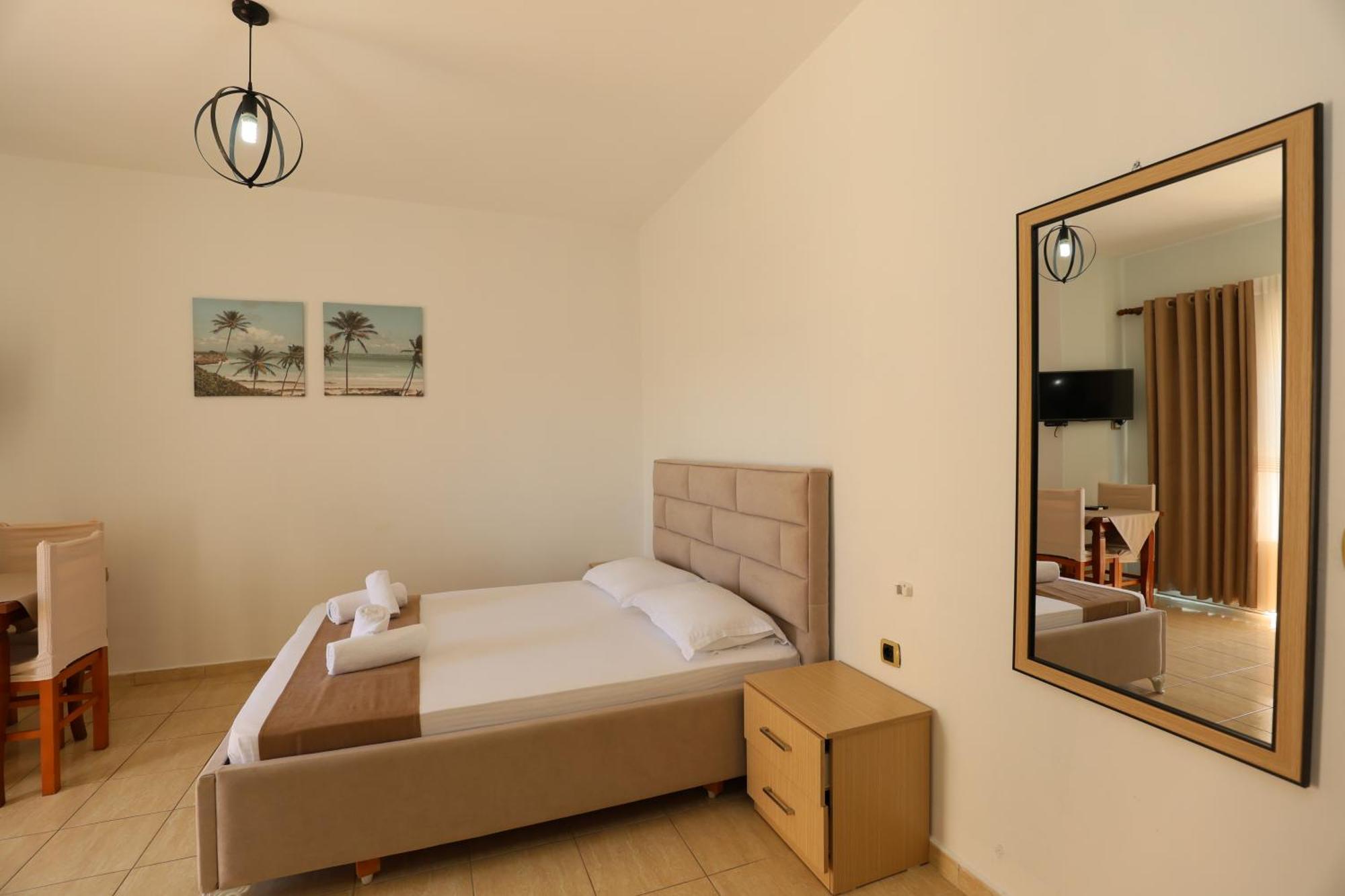 Michelle Apartments Ksamil Extérieur photo