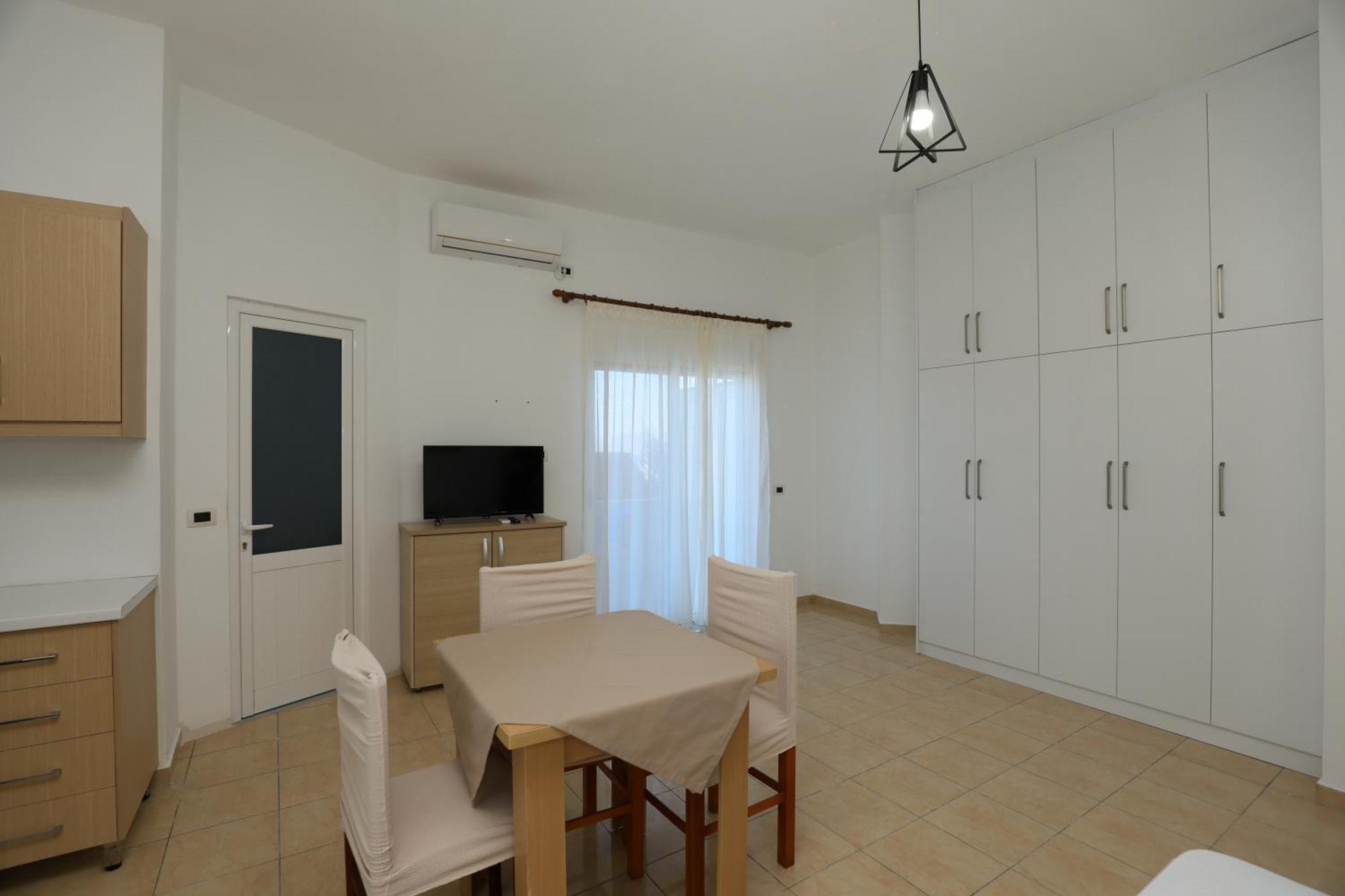 Michelle Apartments Ksamil Extérieur photo