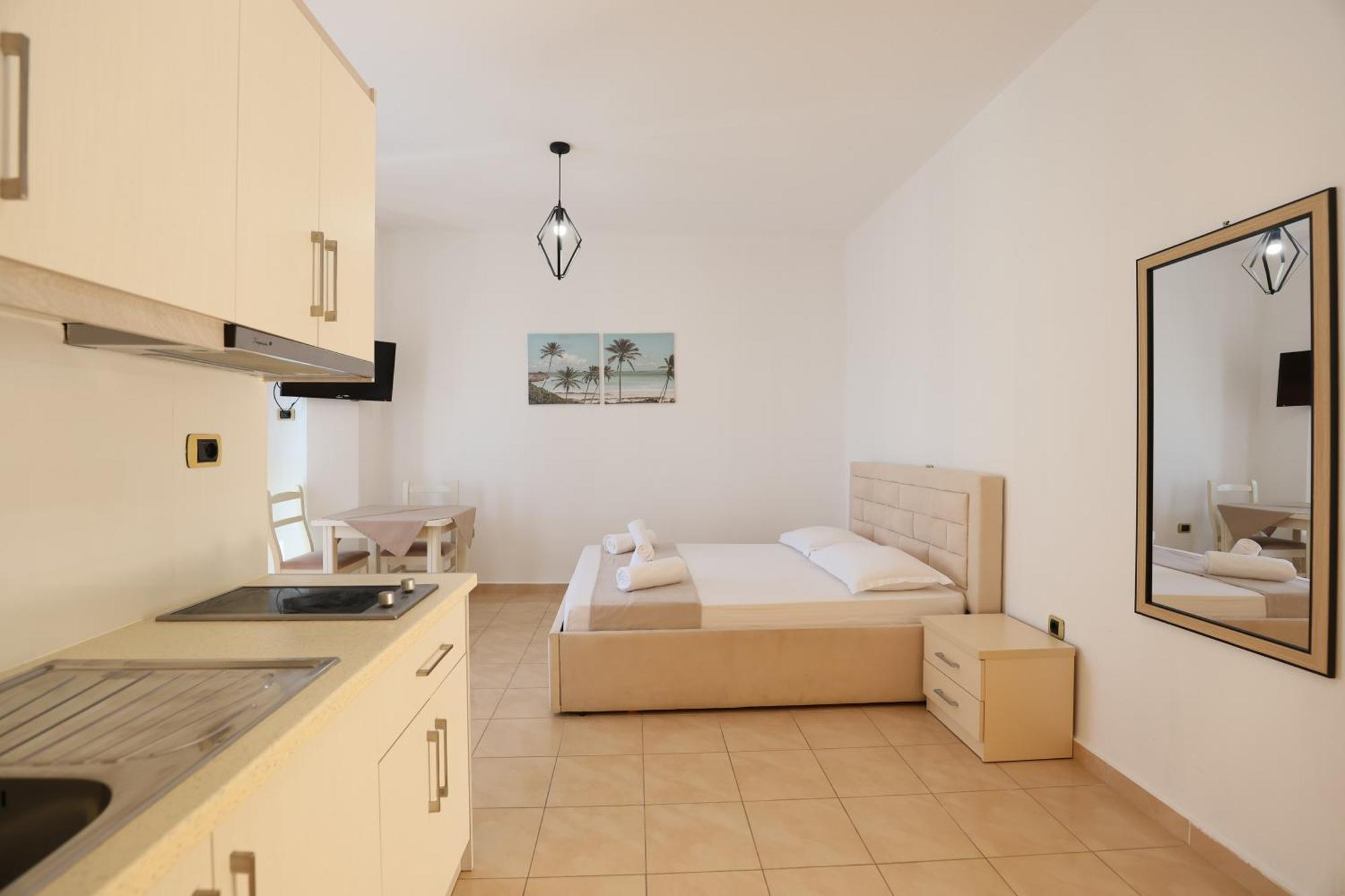 Michelle Apartments Ksamil Extérieur photo