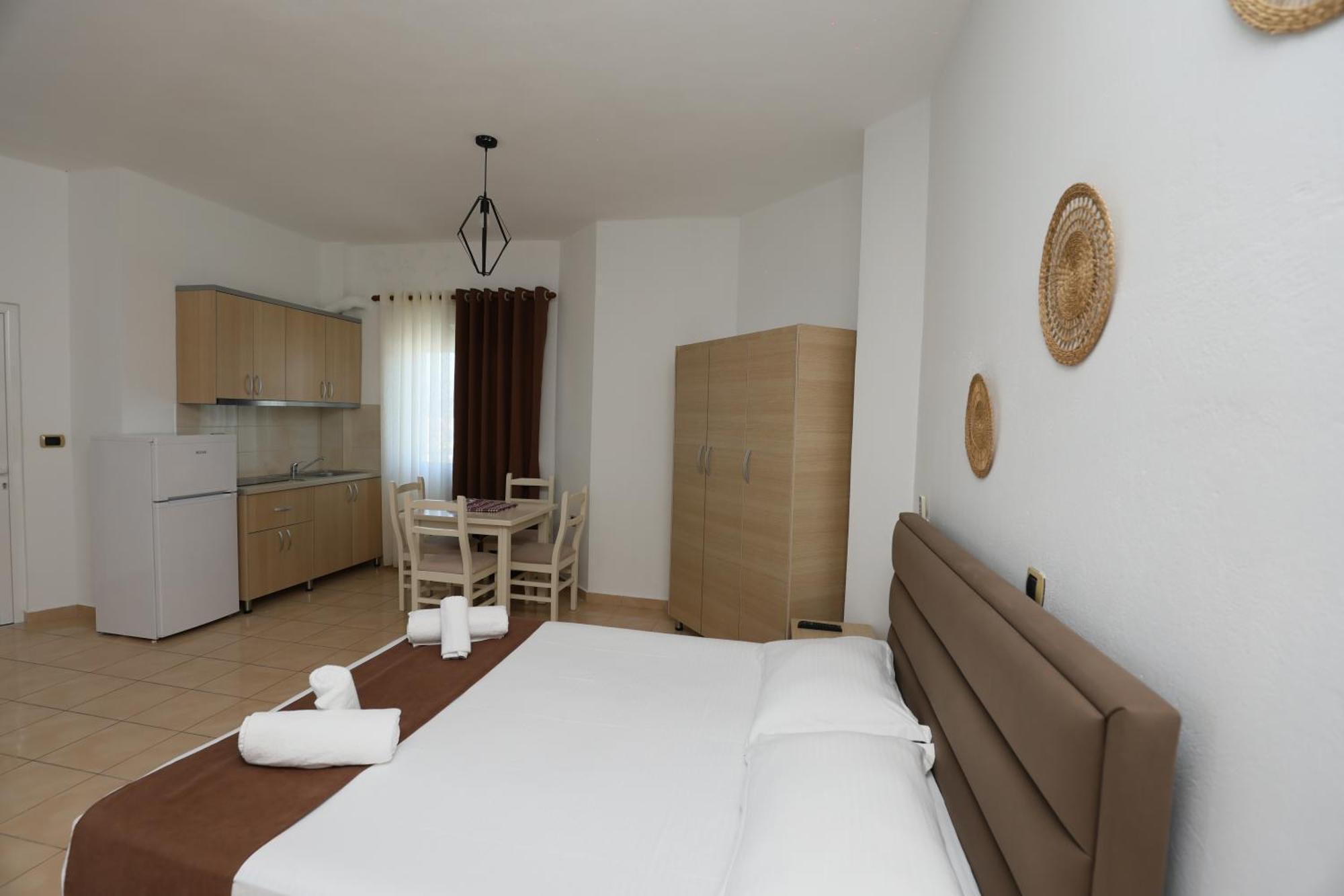 Michelle Apartments Ksamil Extérieur photo