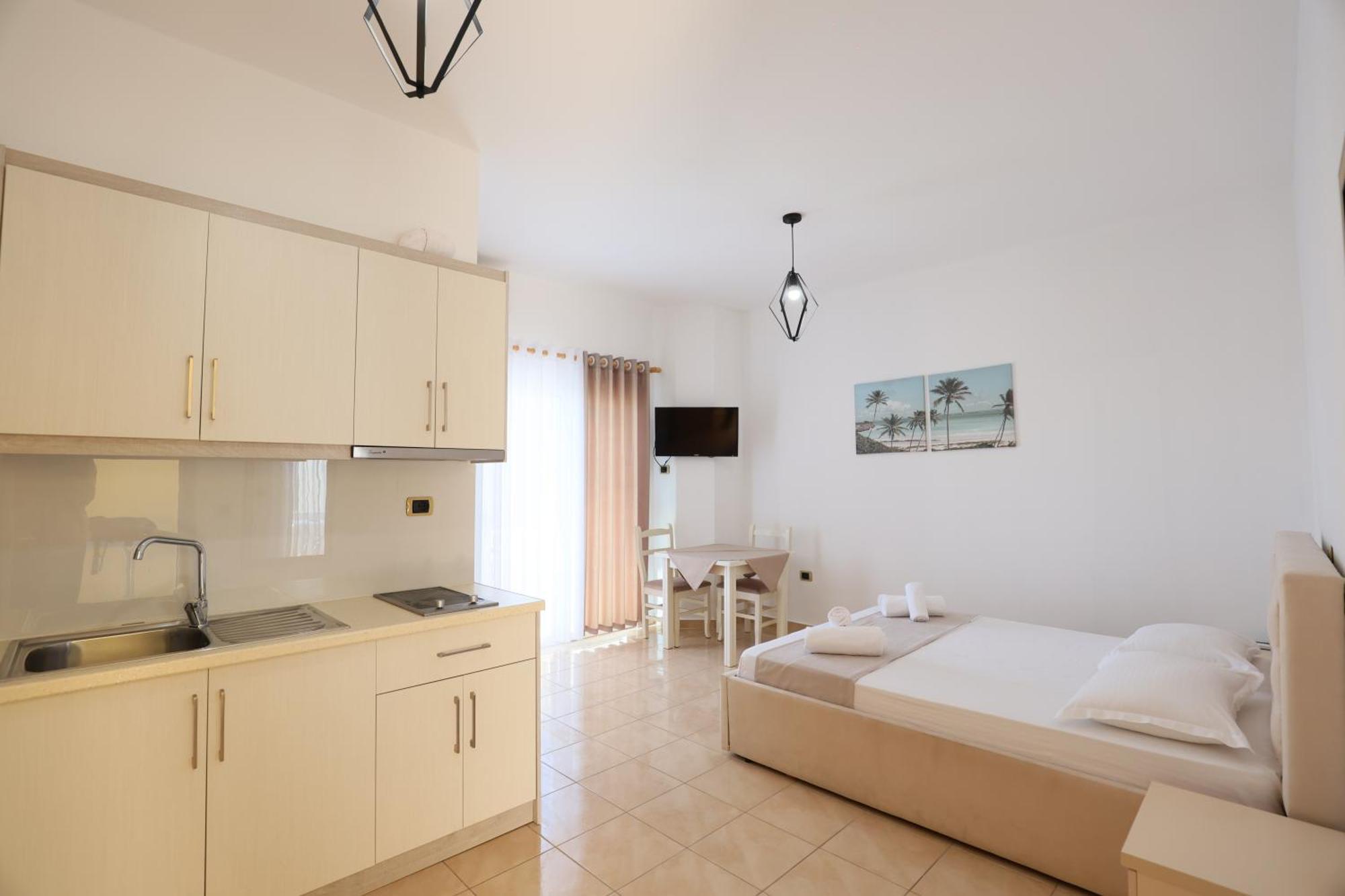 Michelle Apartments Ksamil Extérieur photo